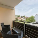 Exklusiv & Zentral: 1-zi. Mit Balkon Stellplatz * بايروث
