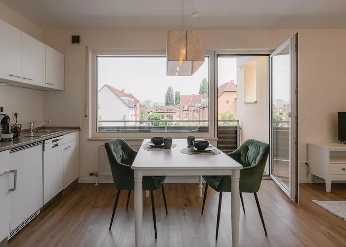 Exklusiv & Zentral: 1-zi. Mit Balkon Stellplatz Lejlighed *