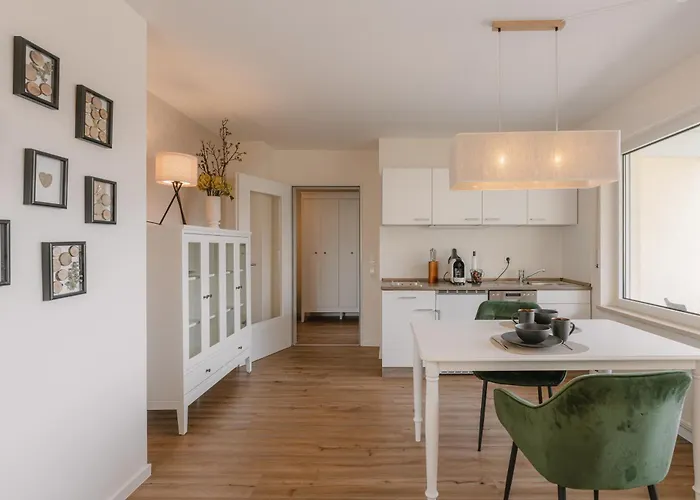Lejlighed Exklusiv & Zentral: 1-zi. Mit Balkon Stellplatz *
