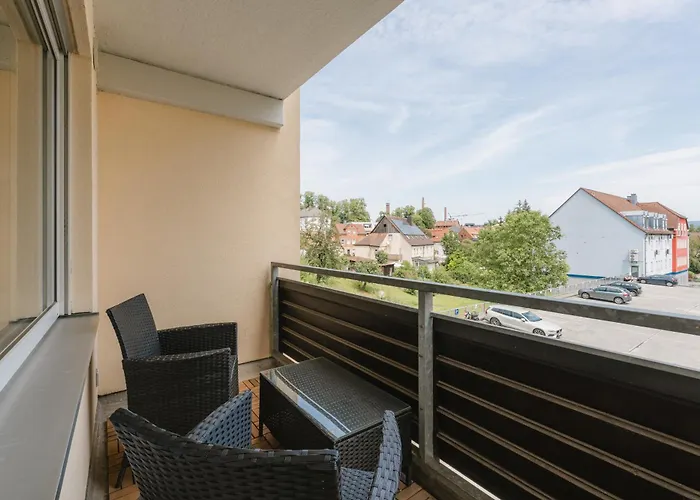 Exklusiv & Zentral: 1-zi. Mit Balkon Stellplatz * Bayreuth
